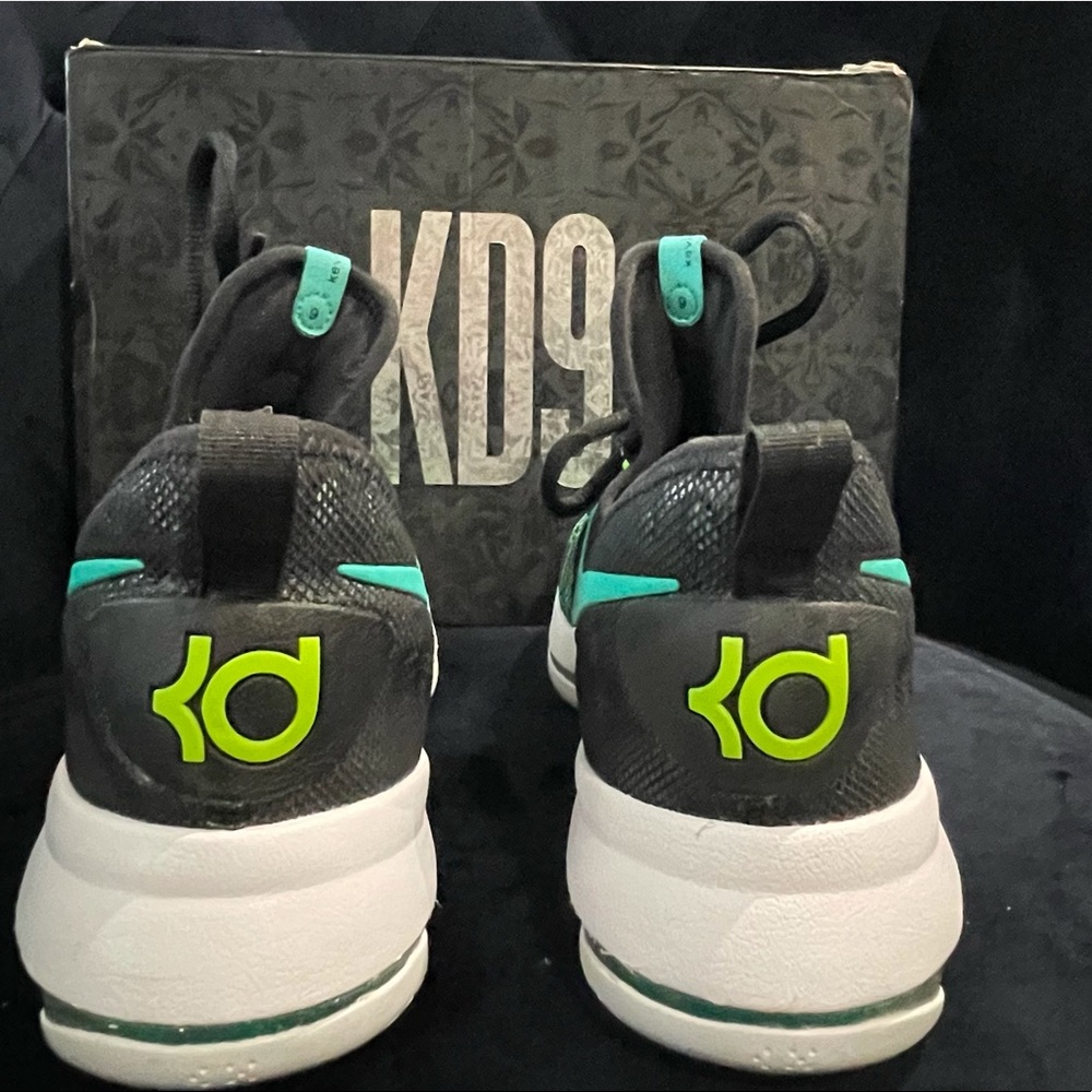 Like New NikeZoom KD 9 Birds of Paradise - Picture 6 of 7